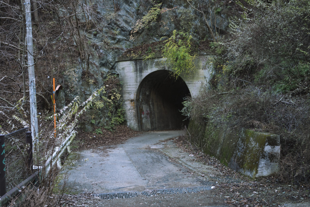 不動尻から七沢温泉へ向かうトンネル